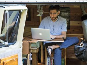 Jurnalis AS yang Divonis 11 Tahun Kerja Paksa di Myanmar Bebas Jurnalis AS yang Divonis 11 Tahun Kerja Paksa di Myanmar Bebas