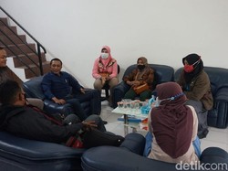 Pengakuan Emak-emak di Mojokerto yang Tertipu Umroh-Investasi Bodong Rp 414 Juta