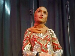 Sepi Job dan Tak Mampu Beli Pembalut, Musisi Ini Puasa Demi Setop Menstruasi