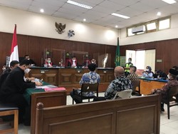 Palsukan Buku Nikah untuk Akali Imigrasi , WN Yaman Dibui 33 Bulan