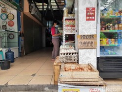 Jelang Natal dan Tahun Baru Harga Minyak dan Telur di Surabaya Melejit