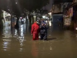 Hujan Deras Guyur Jakarta, Kawasan Kemang Utara Terendam Banjir
