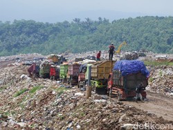 Pembuangan Sampah ke TPA Sarimukti Bakal Dibatasi