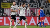 Dua gol tambahan masih bisa dicetak Jerman. Masing-masing di menit ke-86 dan 89, lewat gol kedua Mueller dan bunuh diri Maximillian Goppei. Skor 9-0 bertahan sampai laga bubar. Stuart Franklin/Getty Images.