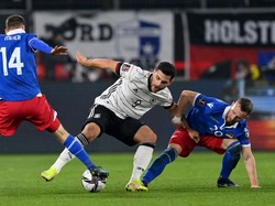 Di babak kedua, intensitas serangan Jerman masih tinggi. Stuart Franklin/Getty Images.