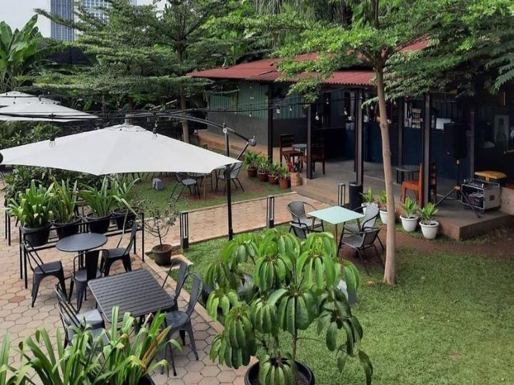 Sejuk dan Asri! 5 Kafe Outdoor Bernuansa Bogor Ini Ada di Sekitar Jakarta