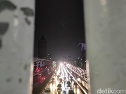 Potret Kemacetan di Tol Dalkot Arah Cawang Usai Hujan Deras
