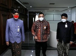 Firli Bahuri Puji Sistem Antikorupsi Jateng, Ganjar Pamer Grup WA Bareng KPK