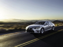 Lexus Bawa The New ES di GIIAS 2021, Tampil Lebih Gagah & Elegan