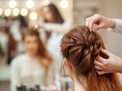 Tampil Menawan di Kampus, Ini 4 Model Rambut yang Cocok untuk Kuliah