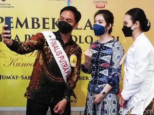 Mantu Jokowi Beri Pembekalan Finalis Putra Putri Putri Solo