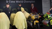 Sangar! Valentino Rossi Pamer 9 Motor Juara Dunianya