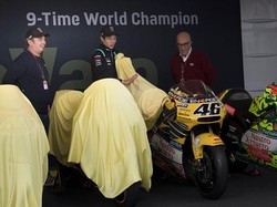 Bos Dorna: Semoga Fans Rossi Alihkan Dukungan ke Rider Muda Italia