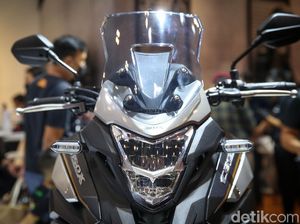 Sensasi Jelajah Singkat Motor Touring Honda CB150X Sensasi Jelajah Singkat Motor Touring Honda CB150X