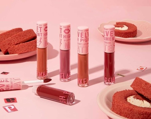 PINKFLASH Velvet Matte Lip Cream/Foto: Instagram.com/pinkflashcosmetics lip cream