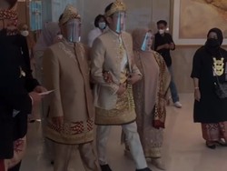 Raut Bahagia Teuku Ryan dan Ria Ricis di Acara Pernikahan