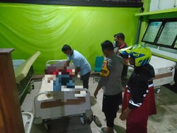 Sopir Travel Jurusan Malang-Yogya Meninggal Saat Melintas di Blitar