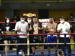 Gempur Rokok Ilegal, Pemkot-Bea Cukai Kediri Sosialisasi Lewat Tinju