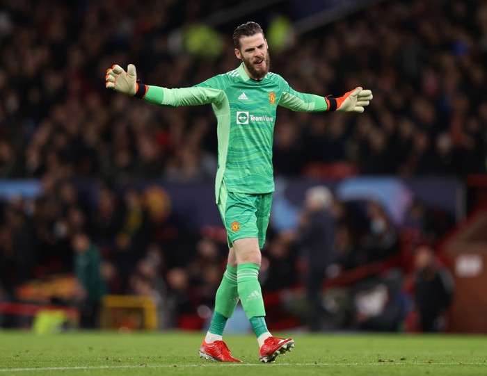 MANCHESTER, ENGLAND - OCTOBER 20: David De Gea of Manchester United reacts during the UEFA Champions League group F match between Manchester United and Atalanta at Old Trafford on October 20, 2021 in Manchester, England. (Photo by Naomi Baker/Getty Images)