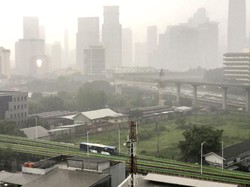 Waspada Potensi Hujan Disertai Angin Kencang di Jaksel Sore Ini