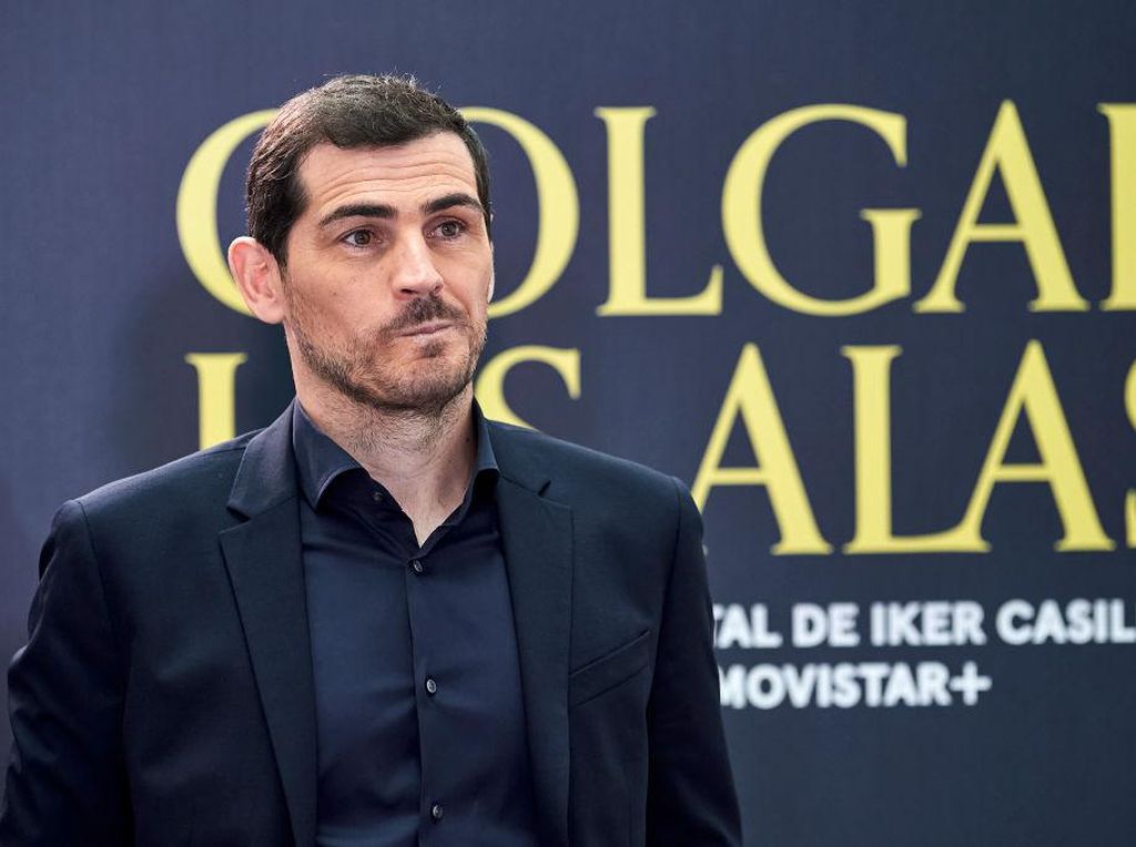 Soal Pengakuan Gay di Twitter, Casillas Sebut Akunnya Diretas