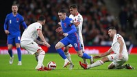 Unggul 5-0, Inggris mengendurkan tekanan di babak kedua. AP Photo/Ian Walton.