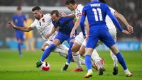 Hingga pertandingan Inggris vs Albania berakhir, skor tersebut bertahan dan Inggris selangkah menuju putaran final Piala Dunia. AP Photo/Ian Walton.