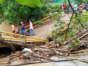 Lombok Barat dan Dompu Dilanda Banjir, 1 Jembatan Terputus Lombok Barat dan Dompu Dilanda Banjir, 1 Jembatan Terputus