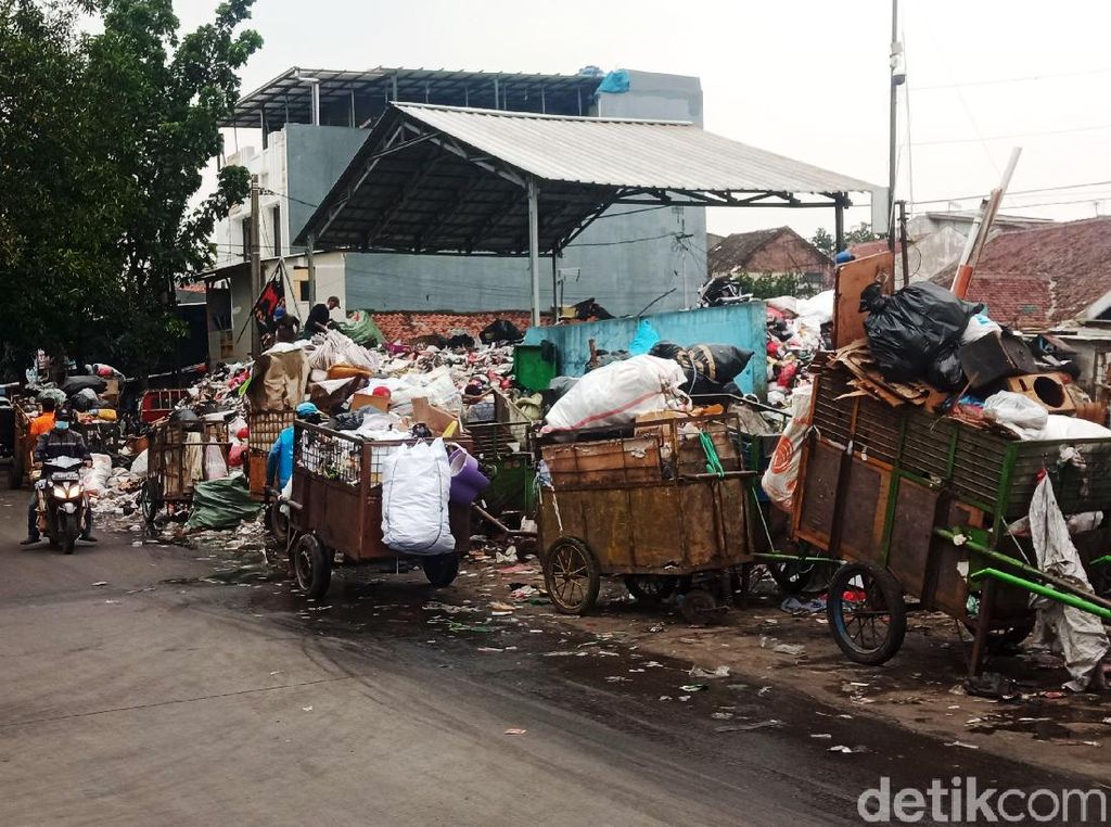 DPRD Dorong Pemkot Bandung Bangun Tempat Pengelolaan Sampah Mandiri
