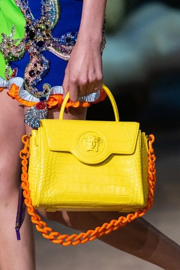 Pakailah handbag berwarna kuning