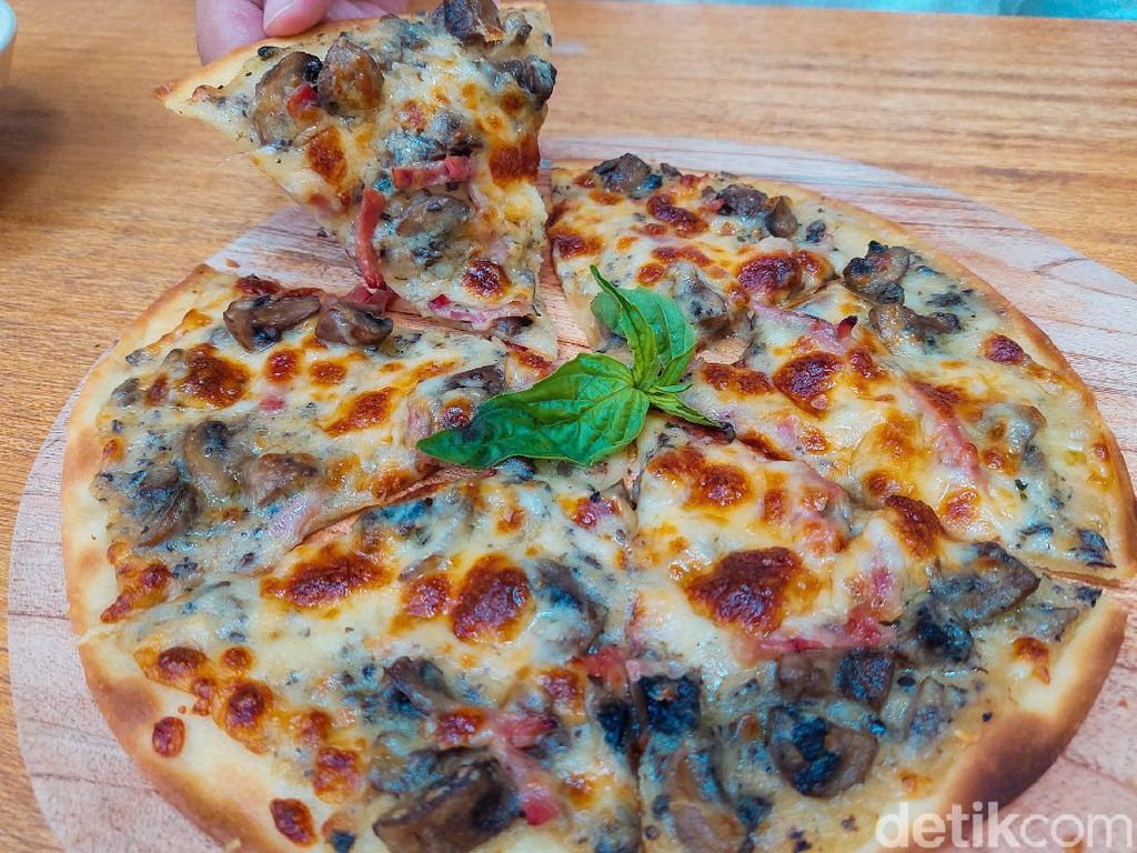 Pribadi Coffee, Kafe Rasa Bali di Jakarta yang Punya Pizza dan Mocktail Enak Pribadi Coffee, Kafe Rasa Bali di Jakarta yang Punya Pizza dan Mocktail Enak