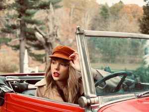 Taylor Swift Pecahkan Rekor Spotify Lewat Red (Taylors Version) Taylor Swift Pecahkan Rekor Spotify Lewat Red (Taylors Version)