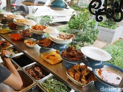 Sederet Rumah Makan Padang di Sekitar Lokasi Muktamar Muhammadiyah Solo