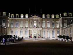 Duh! Piring hingga Wajan Mewah Dicuri dari Istana Kepresidenan Prancis