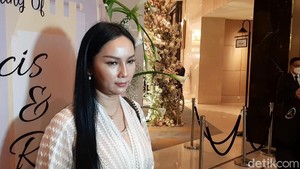 Kalina Oktarani Perang Komentar dengan Ibunda Vicky Prasetyo
