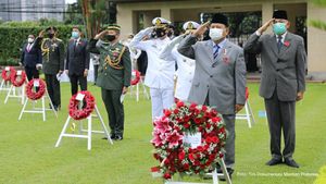 Hormat Prabowo di Peringatan Remembrance Sunday