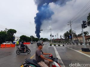 Dianggap Lucu Adian, Ini 3 Kebakaran Kilang Pertamina karena Petir di 2021 Dianggap Lucu Adian, Ini 3 Kebakaran Kilang Pertamina karena Petir di 2021