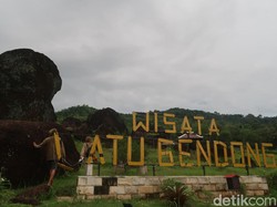 Deretan Batu yang Unik di Gunungkidul, Watu Gendong