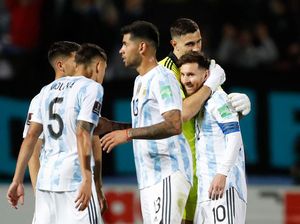 Siapa Bisa Kalahkan Messi cs?