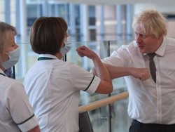 Inggris Lagi Sakit, Turis Mana yang Mau ke Sana?