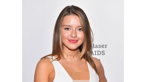 10 Potret Fatima, Pengisi Suara Dora The Explorer yang Makin Cantik