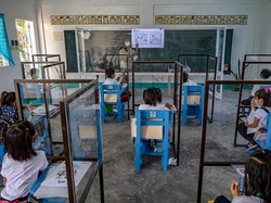 Omicron Melejit, Sekolah-sekolah di Manila Diliburkan