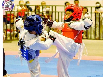 Potret Gemas Jan Ethes Beraksi Jadi Juara 1 Taekwondo