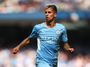 Man City Ikat Cancelo dengan Kontrak Baru Sampai 2027