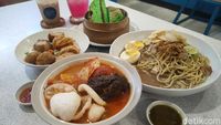 Ada Roti Kukus hingga Lontong Sayur Medan di Kafe Kekinian