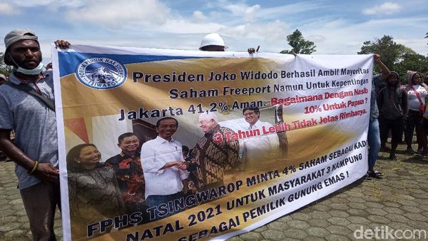 Potret Warga Tembagapura Demo Minta Saham Freeport 4 Persen