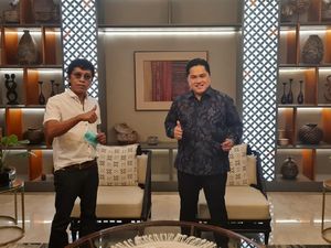 Adian Napitupulu Ungkap Upaya Adu Domba Hasto-Puan Vs Erick Thohir