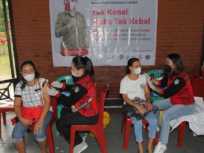 Genjot Vaksinasi Kejar Herd Immunity