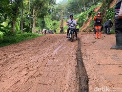 Warga Bandung Barat Huni Daerah Rawan Bencana Akan Dievakuasi