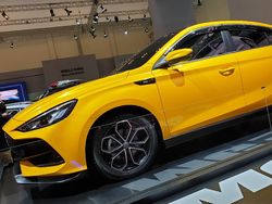 Mobil Sport MG 5 GT Diklaim Sudah Dipesan 10 Unit, Berapa Sih Harganya?